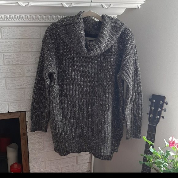 Women's Poools Knit Turtleneck Oversized Gray Sweater Size L - Picture 1 of 8
